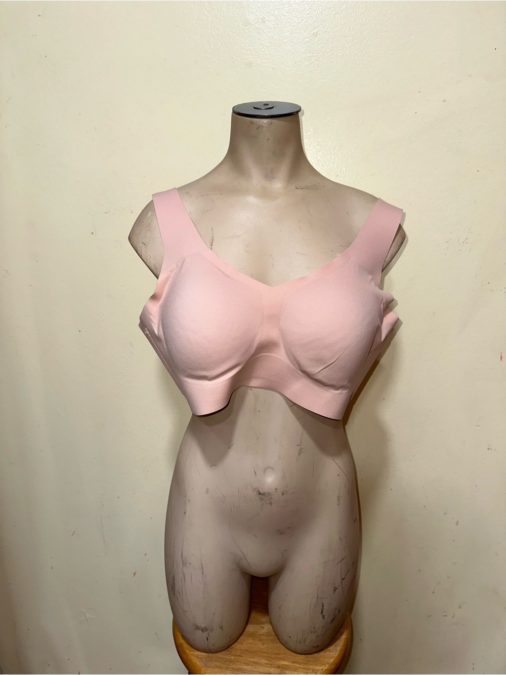 Woman’s Honeylove bra